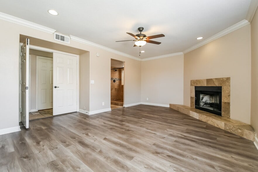 Building Photo - 1522 W Del Rio St