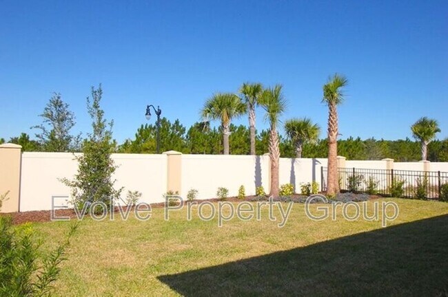 Building Photo - 20 Del Palma Dr