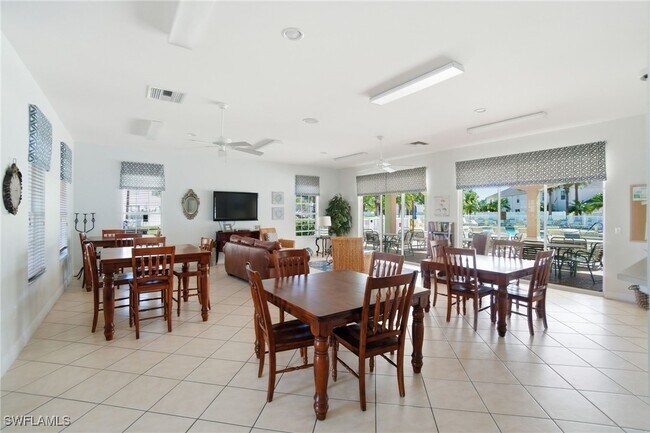 Building Photo - 3009 Palmetto Oak Dr