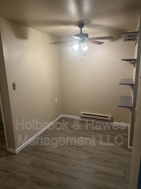 Building Photo - 4531 Boardwalk Dr