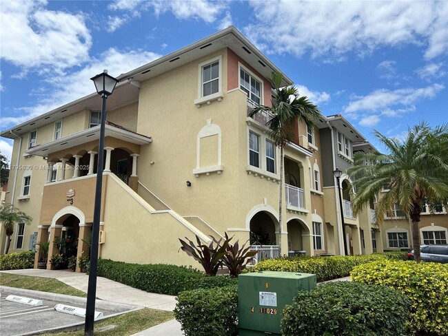 Primary Photo - 8900 NW 107th Ct