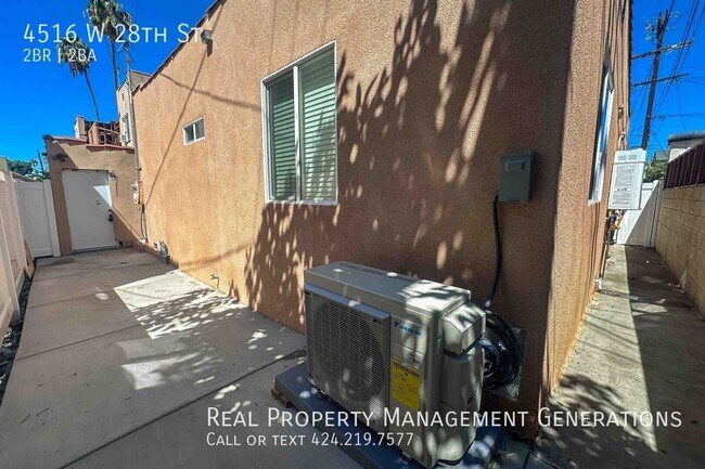 Building Photo - 4516 W 28th St