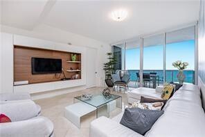 Building Photo - 18101 Collins Ave