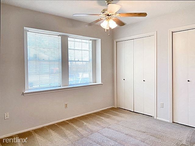 Building Photo - 3 br, 2 bath House - 7522 Echo Pines Dr