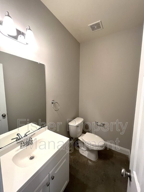 Building Photo - 1403 Spotsylvania St