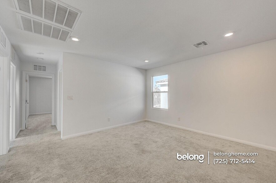 Building Photo - 9283 Quartz Hls Ave