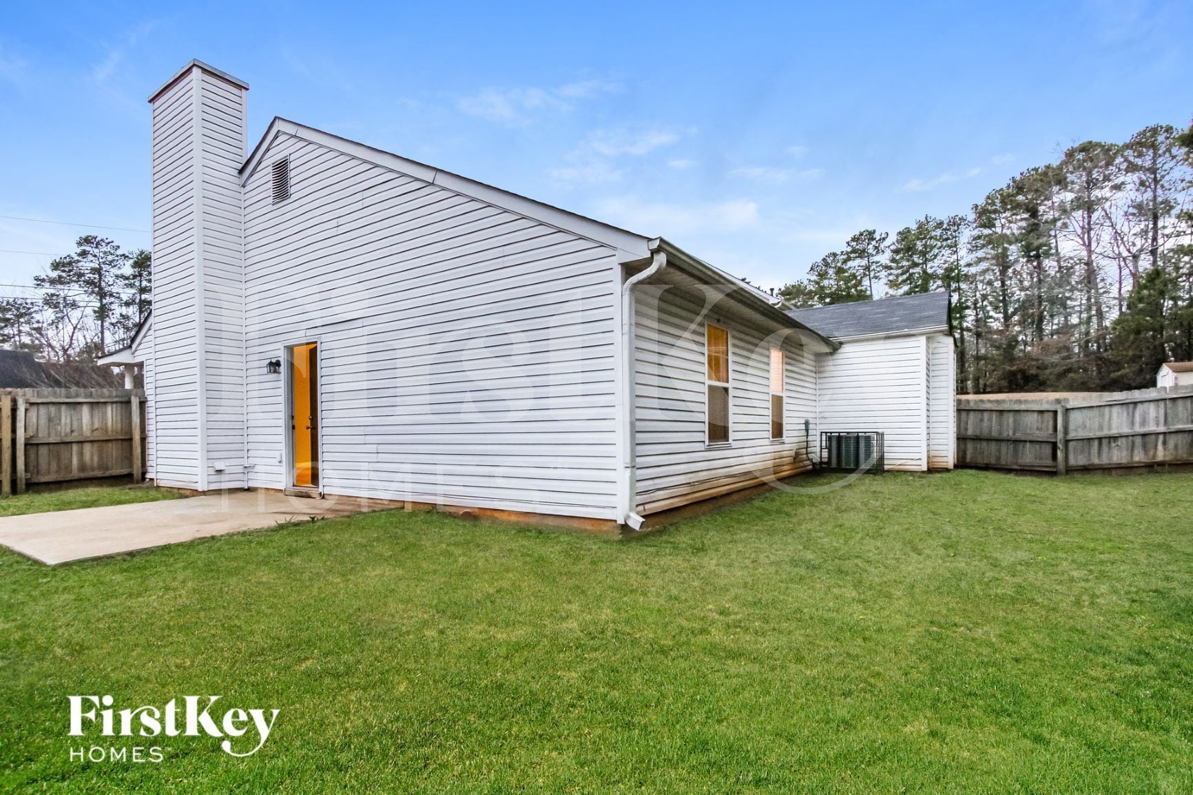 Building Photo - 3342 Crestview Ct