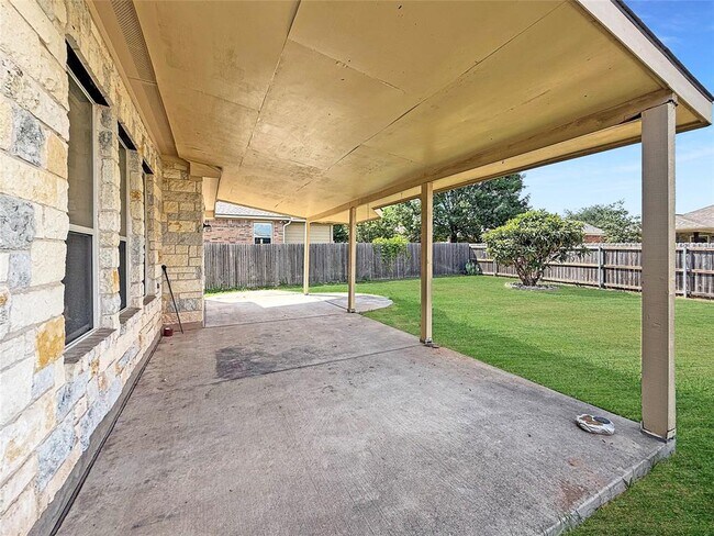 Building Photo - 1412 Muddy Waters Dr