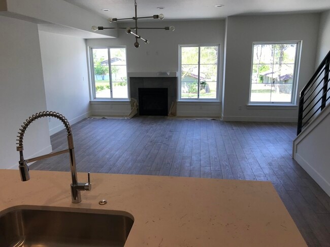 Building Photo - 2968 Richmond View Ct