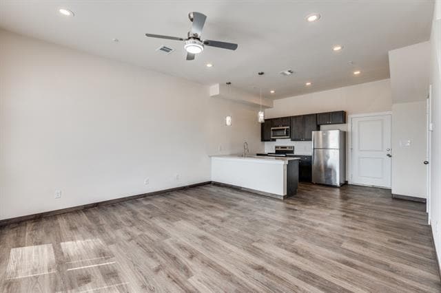 Building Photo - 710 Benge Dr