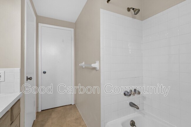Building Photo - 298 Joe McCarthy Dr