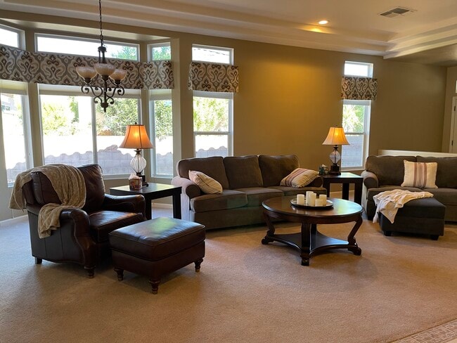 Building Photo - 5138 W Desert Eagle Cir