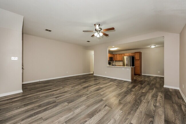 Building Photo - 1159 Whispering Meadows