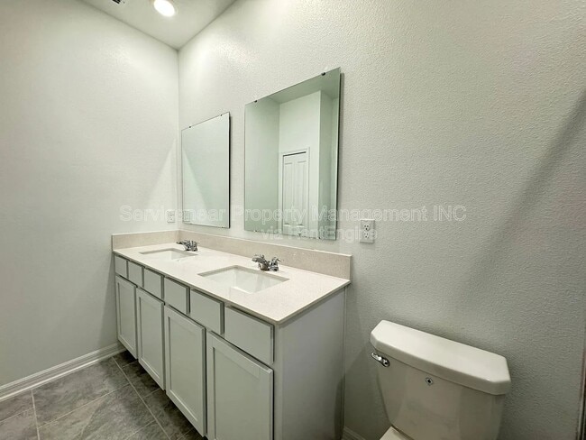 Building Photo - 5298 Diamondleaf Dr