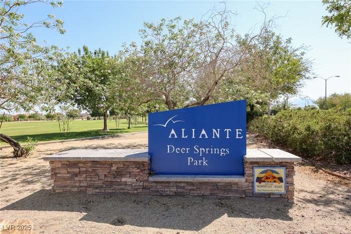 Building Photo - 6661 Lookout Lodge Ln