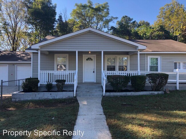 Building Photo - 4 br, 2 bath House - 724 E. Nelson Ave