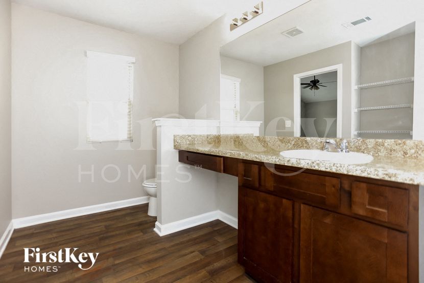 Building Photo - 10934 Wheeler Trce