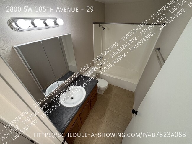 Building Photo - 2800 SW 185th Ave