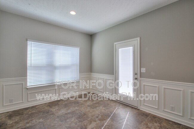 Building Photo - 3365 Tourmaline Dr