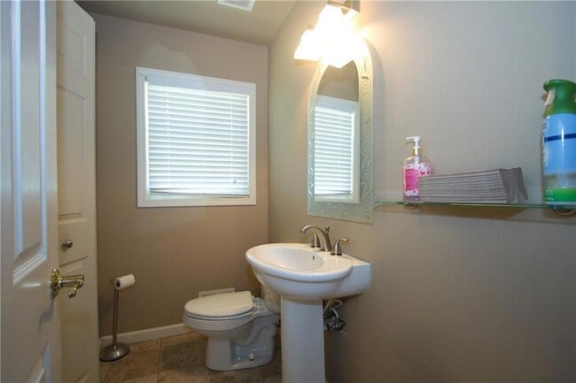 Building Photo - 1835 Lawrenceville Hwy