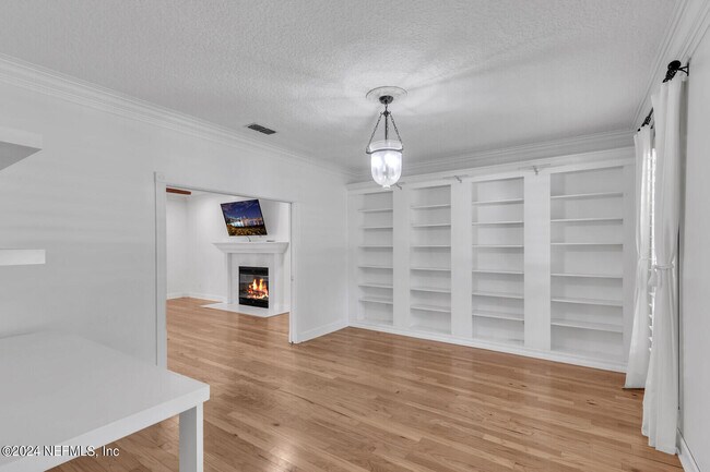 Building Photo - 1427 Mallard Landing Blvd