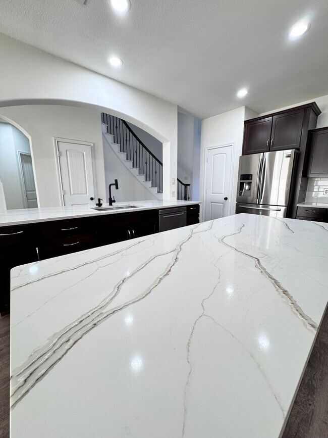 Building Photo - 15833 Bent Rose Way