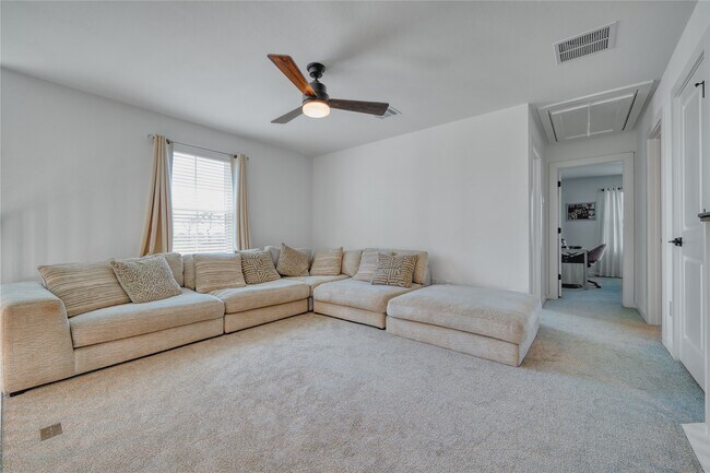 Building Photo - 12202 Old Fashion Cir