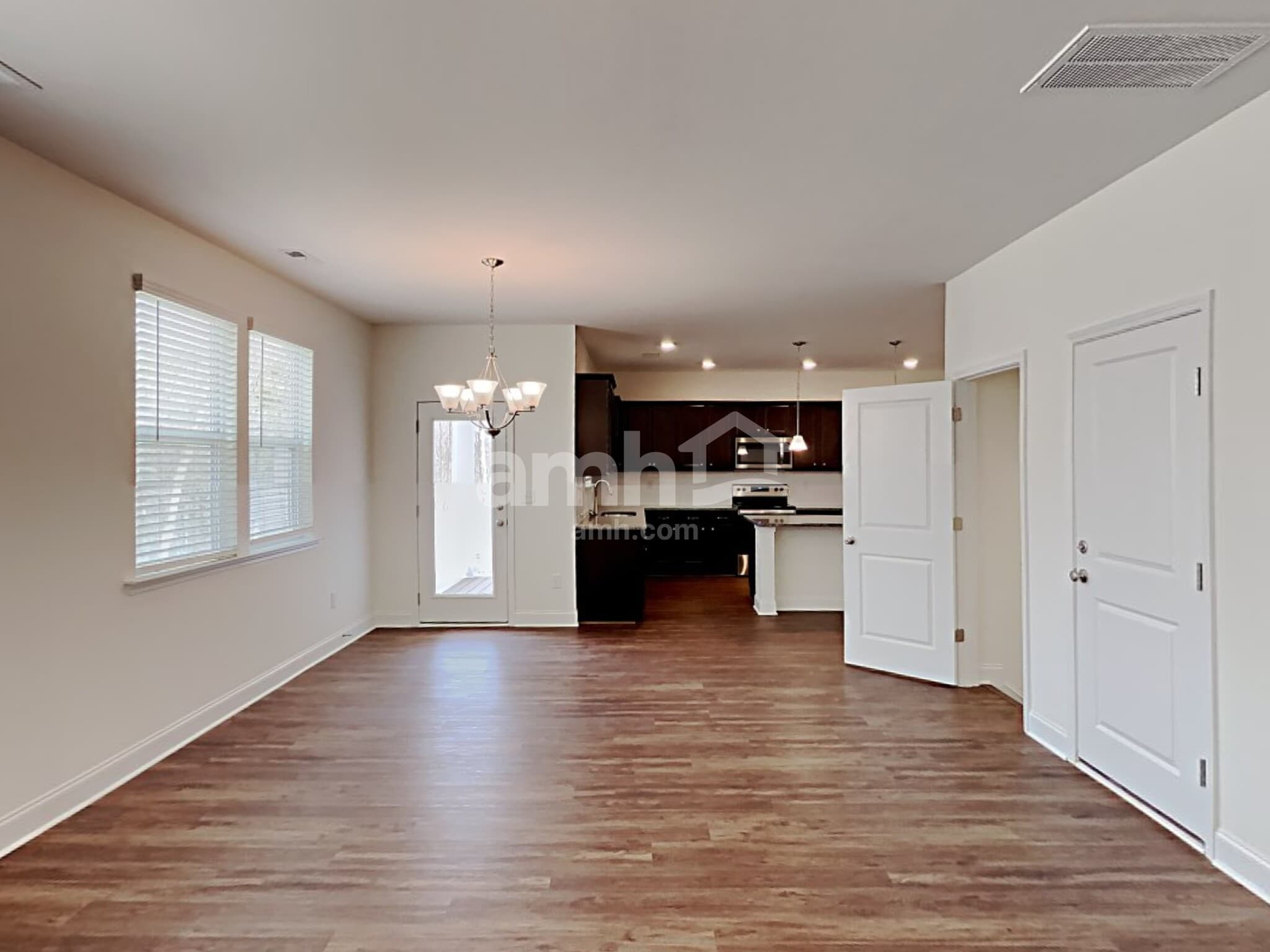 Building Photo - 2149 Laurel Vlg Cir