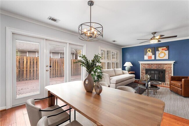 Building Photo - 2751 Farmstead Rd