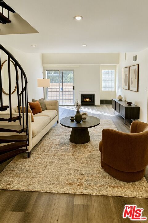 Building Photo - 11735 Dorothy St