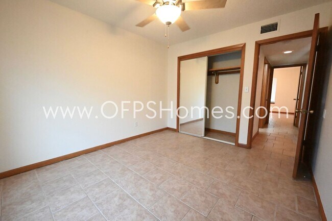 Building Photo - Ranch Style Home in Niceville