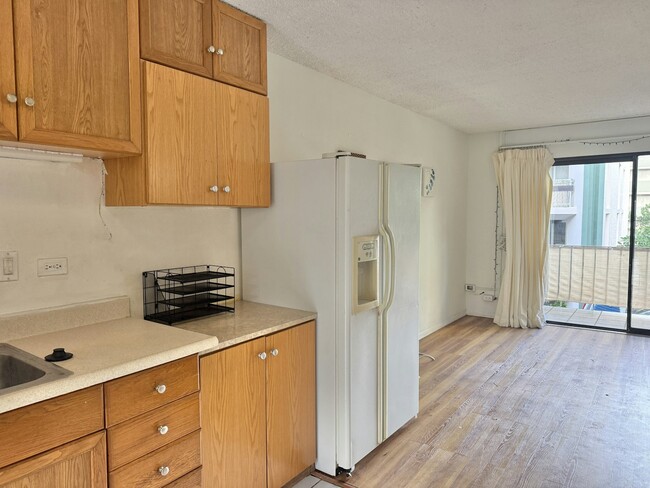 Building Photo - 424 Walina St