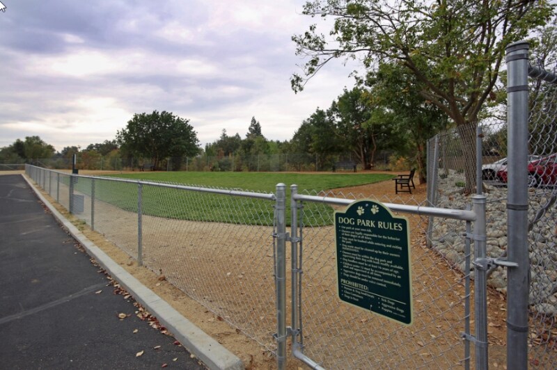 Building Photo - 9237 Elk Grove Florin Rd