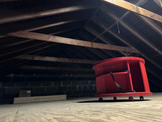 Building Photo - 13645 Jewel Ave