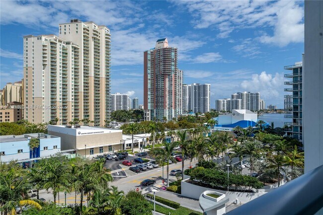 Building Photo - 3250 NE 188th St