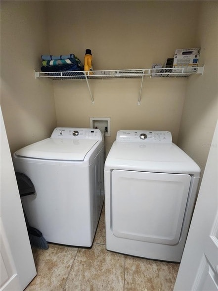 Building Photo - 13209 Silver Strand Falls Dr