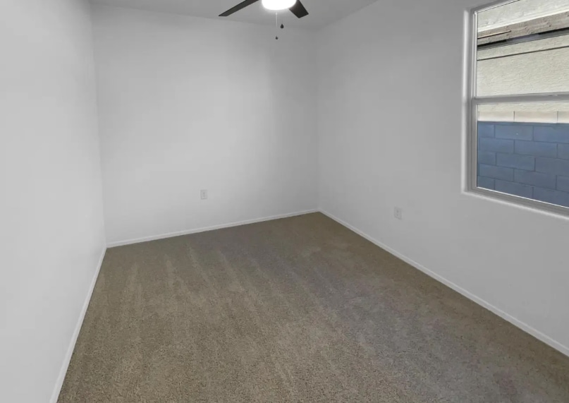 Building Photo - 30709 W Indianola Ave