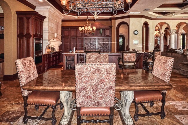 Building Photo - 1363 Oceanview Dr