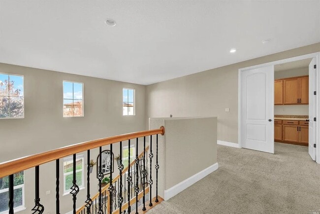 Building Photo - 107 Brighton Cir