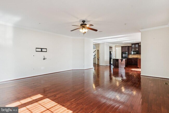 Building Photo - 15205 Orchard Farm Pl