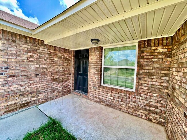 Building Photo - 2920 Cider Mill Ln