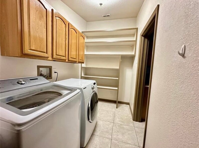 Building Photo - 6011 82nd Terrace N