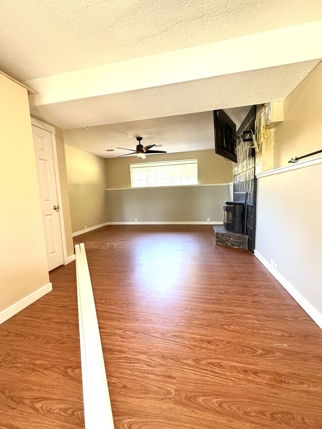 Building Photo - 11416 143rd St Ct NW