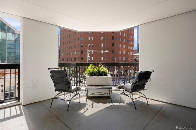 Building Photo - 1625 Larimer St