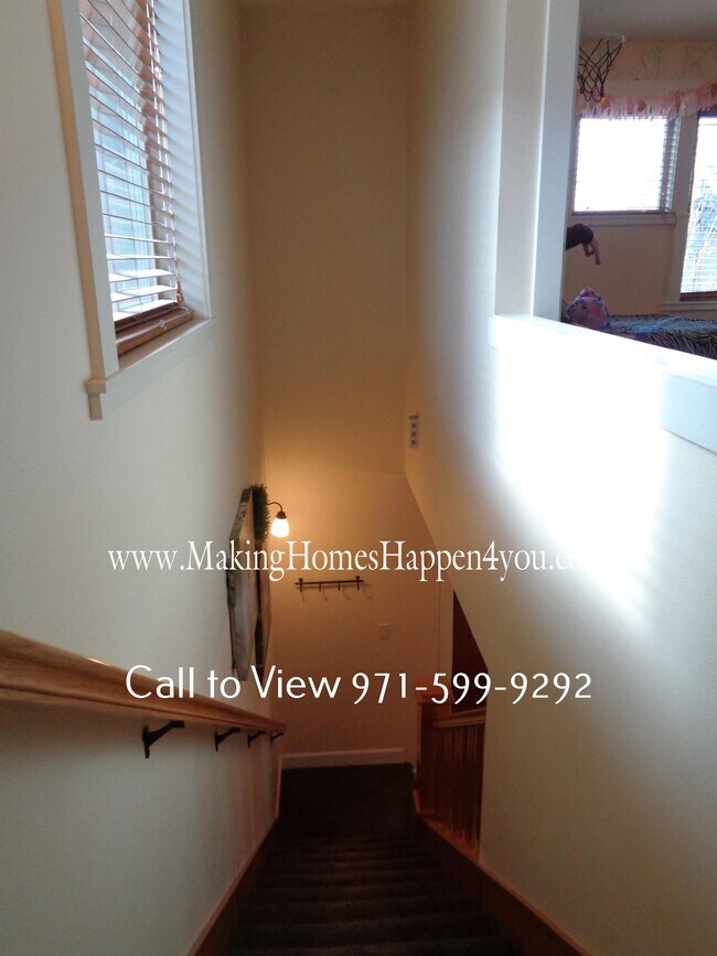 Building Photo - 1778 Schoolhouse Ct NW