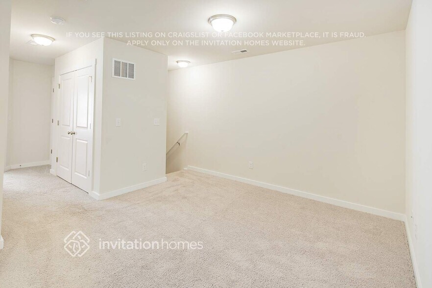 Building Photo - 3019 Ayana Dr