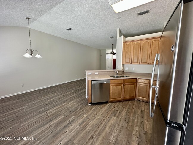 Building Photo - 412 La Reserve Cir