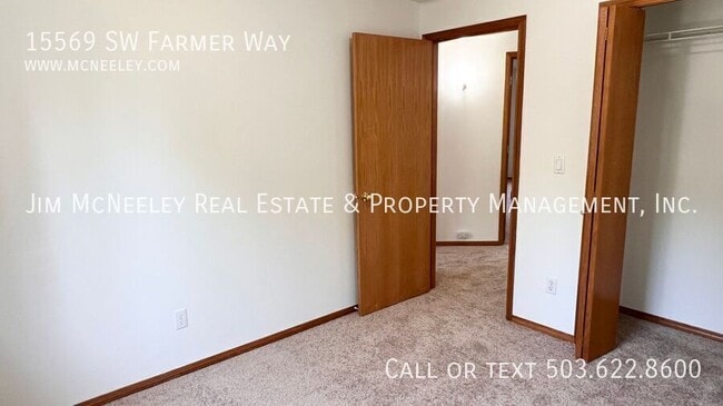 Building Photo - 15569 SW Farmer Way