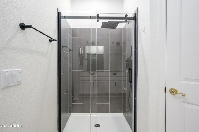 Building Photo - 25825 N 65th Ave