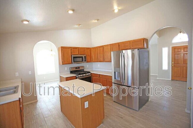 Building Photo - 8537 W Windsor Dr